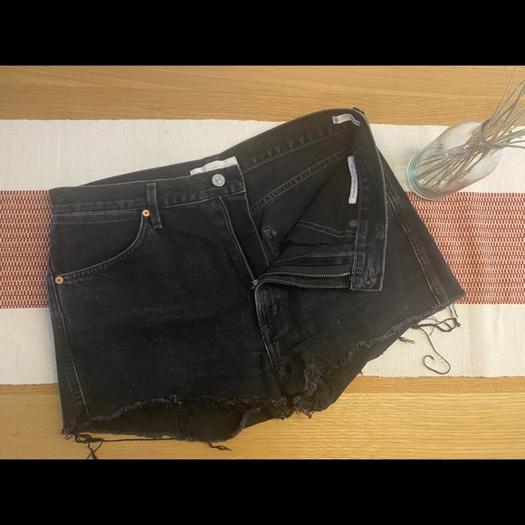 Wilfred Citizens of Humanity Cut-off Shorts - Picture 3 of 4